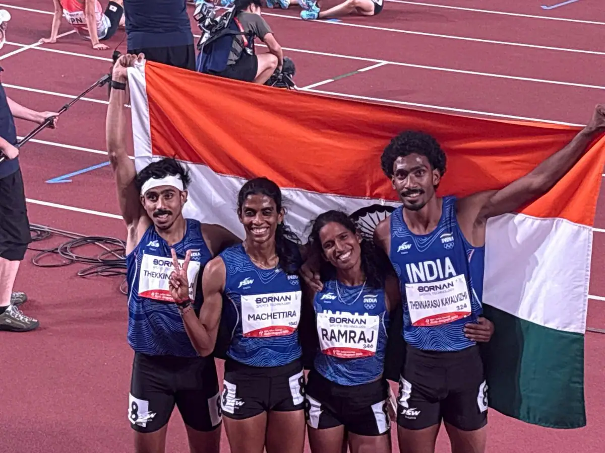 Indian Mixed 4x400 team