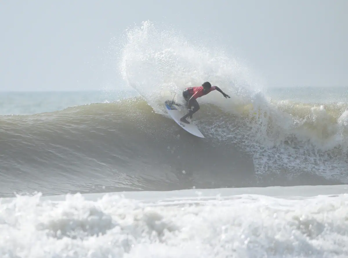Indian Surfing