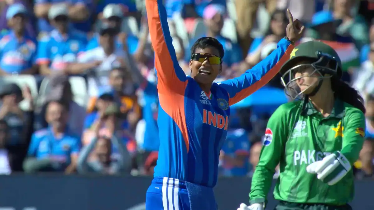 Deepti Sharma celebrating wicket in the match against Pakistan